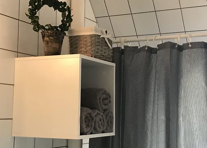 Det Gamle Apothek Motell 3*