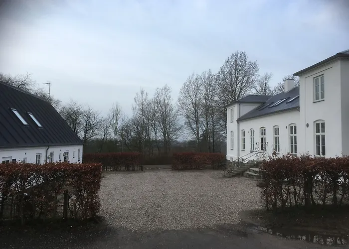 Det Gamle Apothek Motell 3*